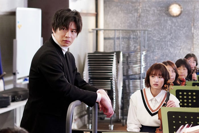 田中圭、門脇麦/「リバーサルオーケストラ」第5話より(C)日本テレビ