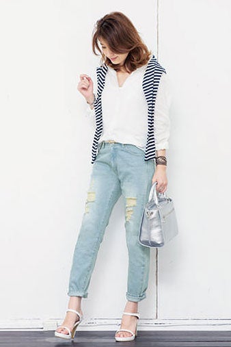 ノーマルorクラッシュ☆テーパードデニム「神戸レタス」2990円（税込）／画像提供：神戸レタス