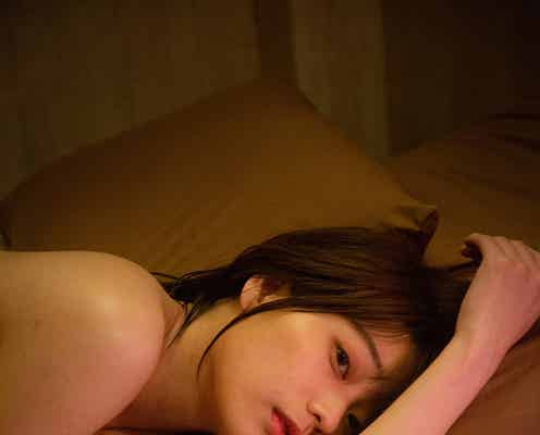 冨手麻妙、ヌード写真集に挑戦<別冊月刊 冨手麻妙>