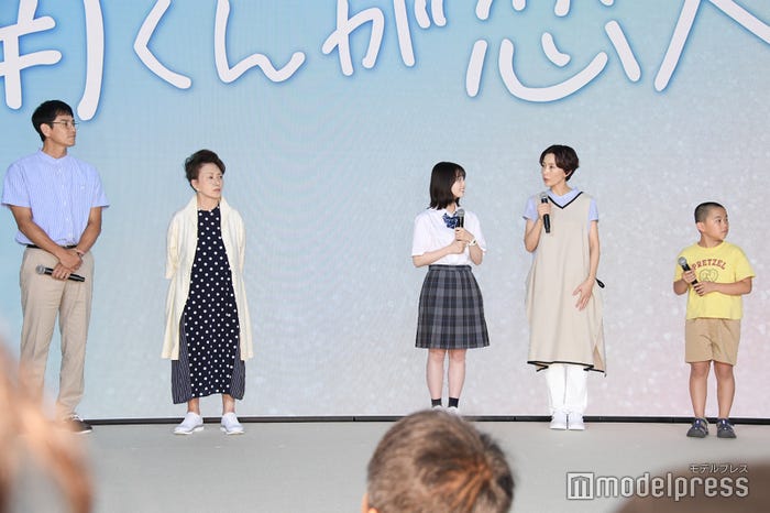 八木勇征がおらず戸惑うキャスト陣(C)モデルプレス