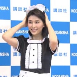 橋本マナミが生着替え失敗!?靴下のセクシー“生履き”でファンを魅了