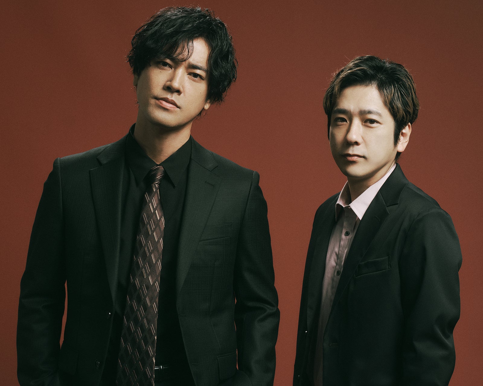 桐谷健太、二宮和也は「冷たい炎を出せる数少ない俳優」お互いに見た魅力・猛アプローチで叶った共演秘話語る【「インフォーマ」インタビュー】