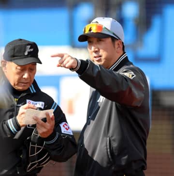 阪神・藤川監督 開幕G倒へ闘志 相手先発はドラ1竹丸「どうこうというのはない」