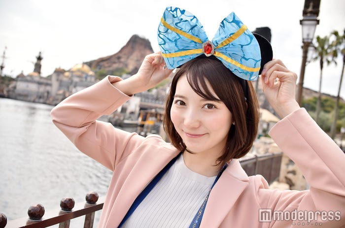 カチューシャ¥1700(モデル:堀瑞希)/(C)モデルプレス