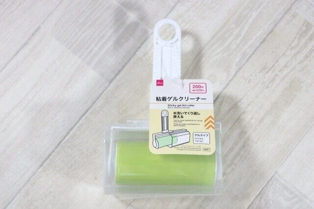 ダイソー　粘着ゲルクリーナー　パッケージ