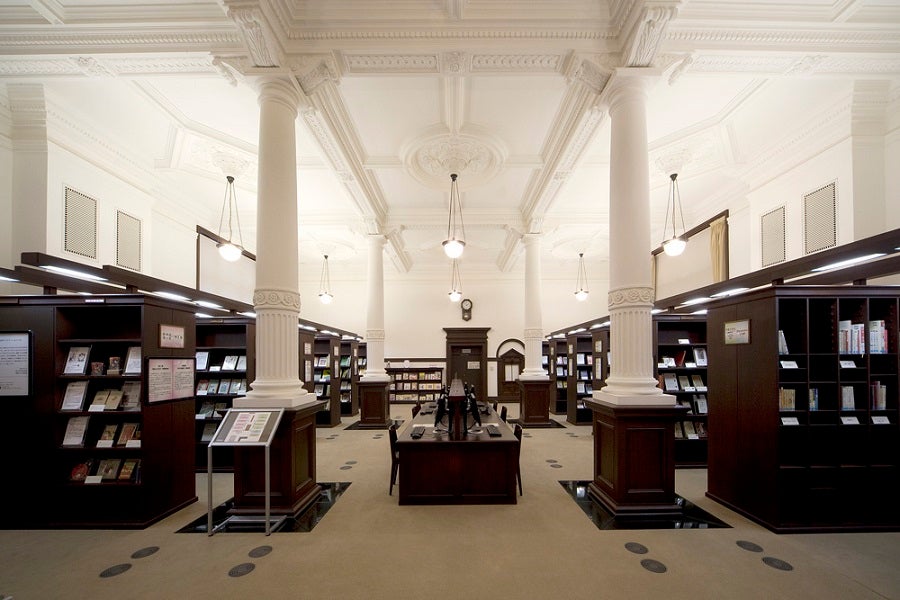 国際子ども図書館 児童書ギャラリー