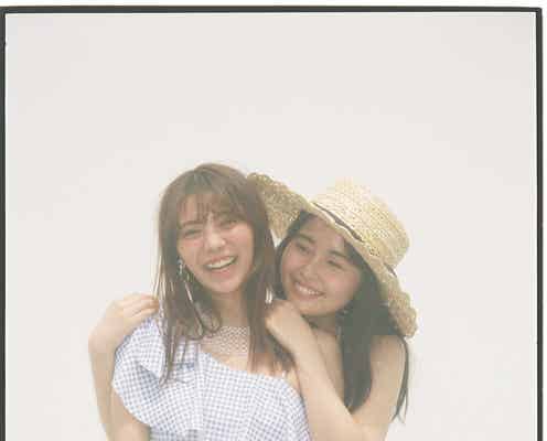 川津明日香&頓知気さきなが水着で密着 ヘルシー素肌披露