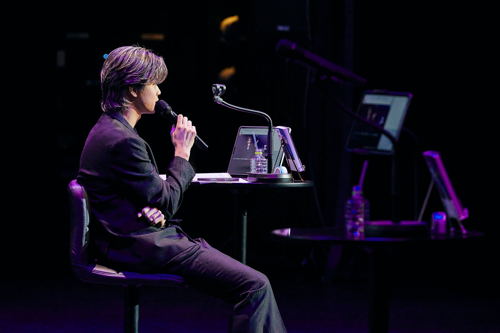 やまと／「聖域」講演会（C）飯岡拓也