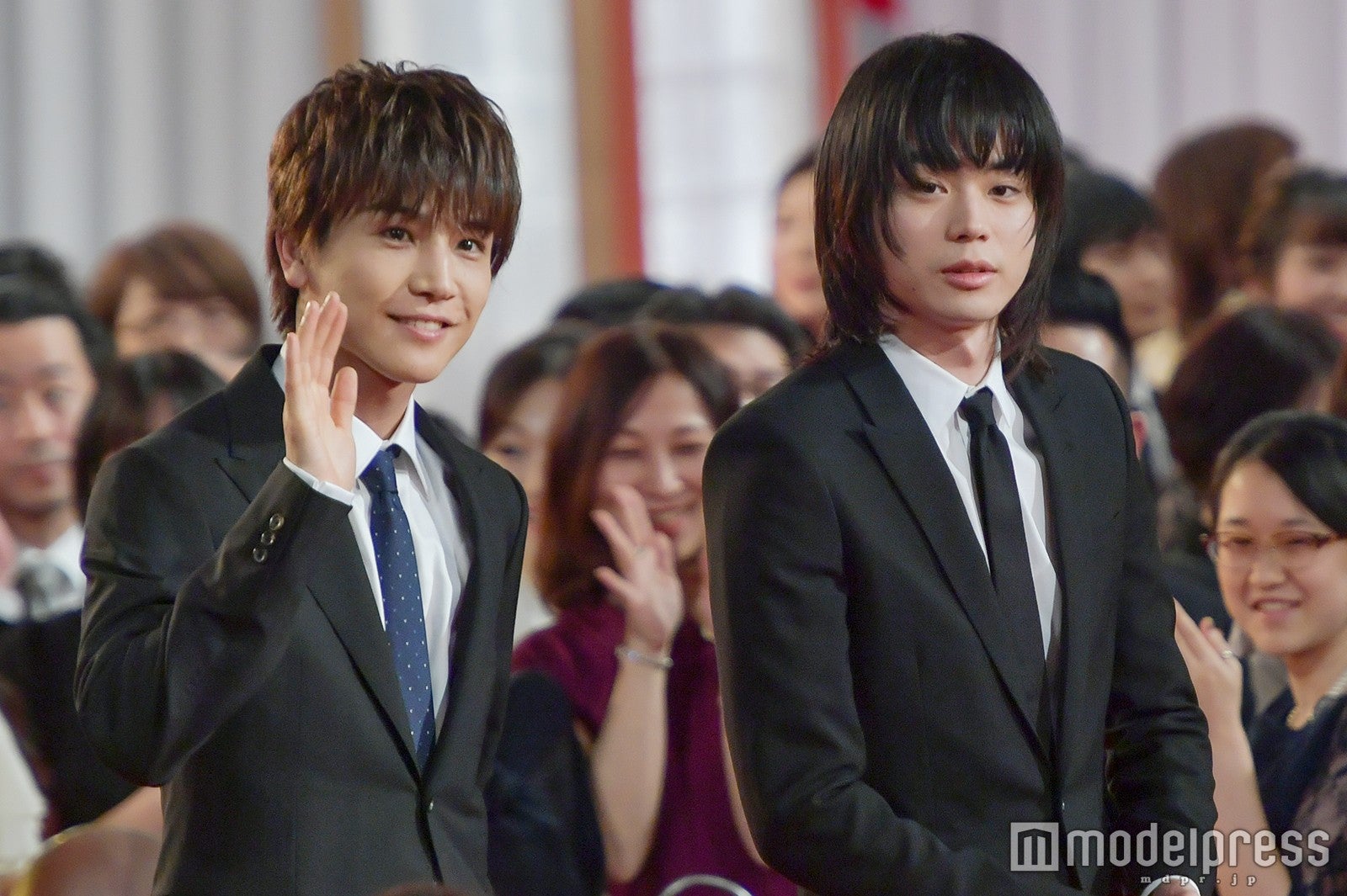 菅田将暉「帝一の國」で話題賞「皆で飲みたい」 EXILE岩田剛典がプレゼンター＜第41回日本アカデミー賞＞