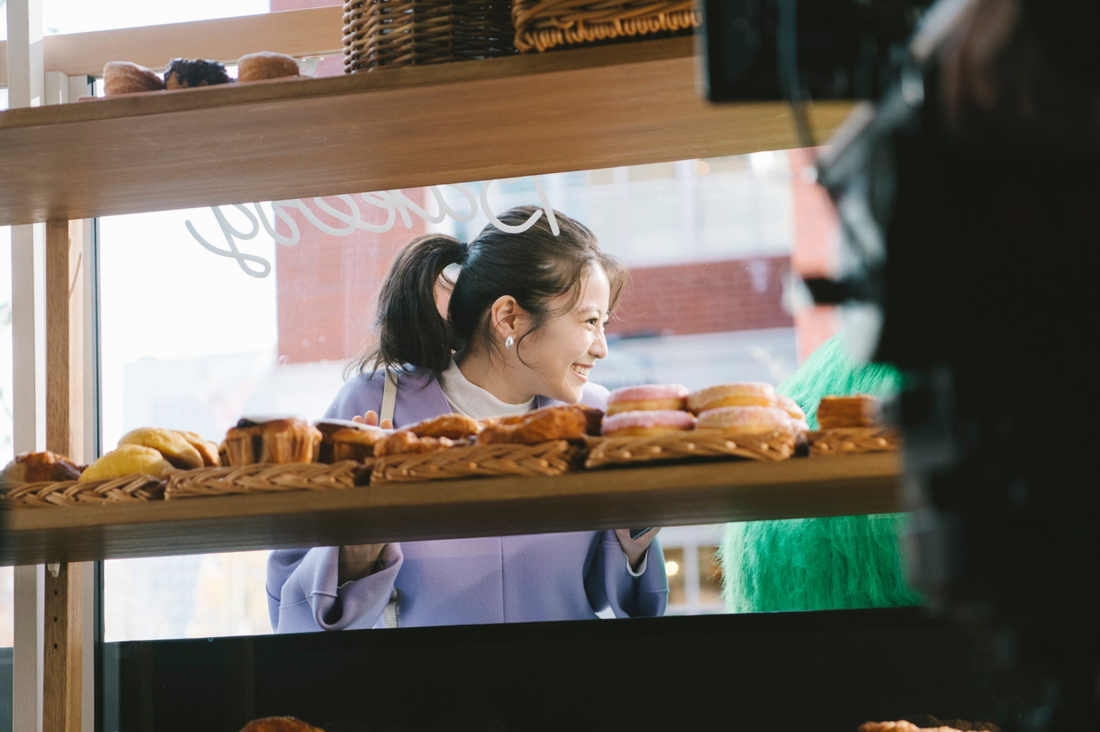 今田美桜／CMメイキングカット（提供写真）