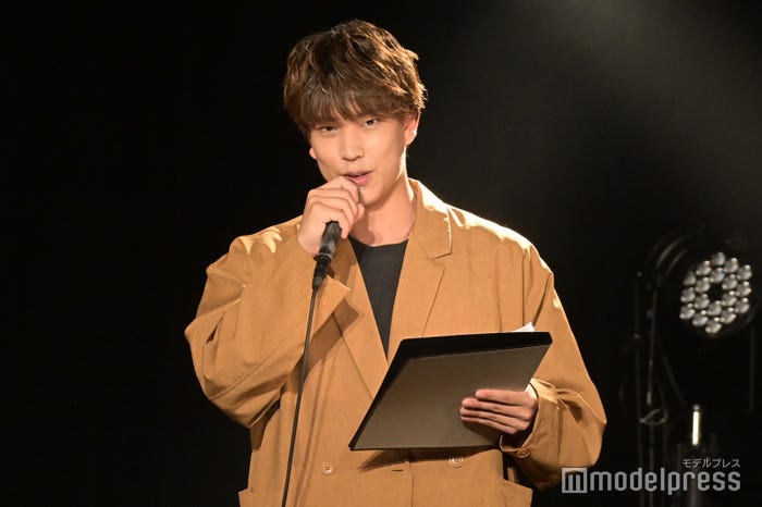 白間太陽(C)モデルプレス