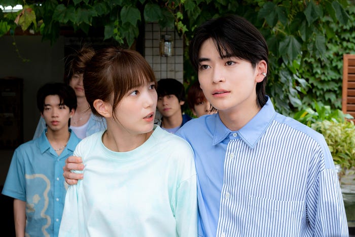 本田翼、高橋文哉 「君の花になる」第3話より(C)TBS