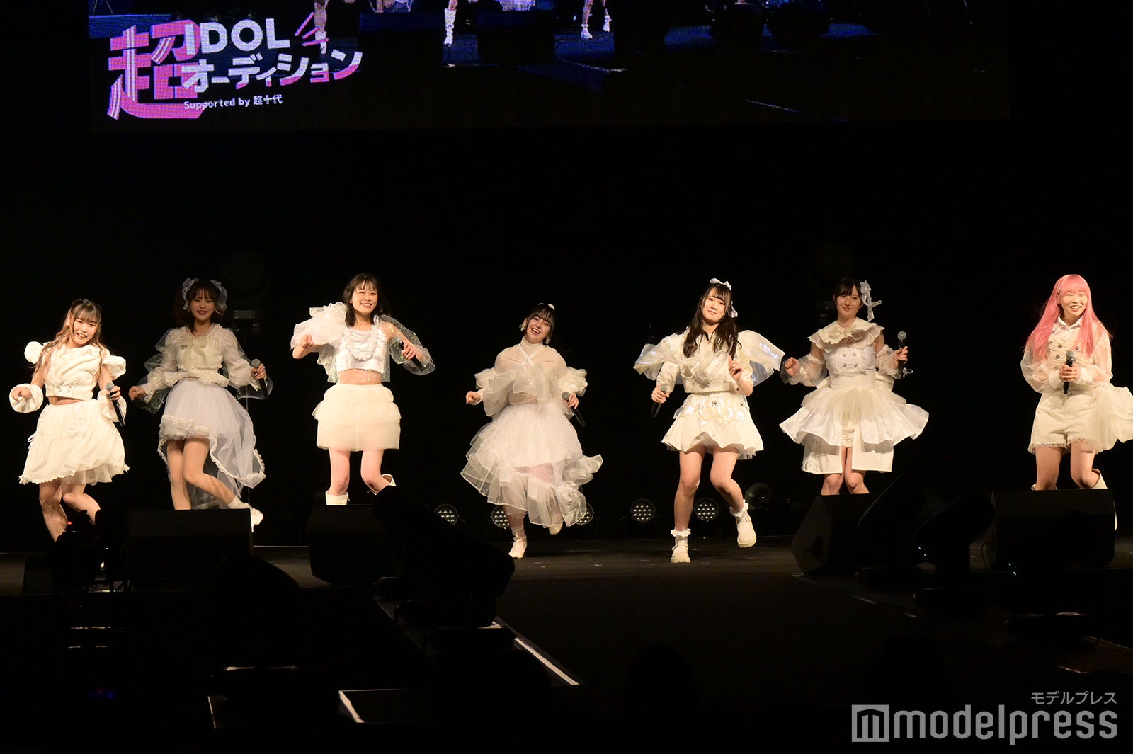 LIT MOON（C）モデルプレス