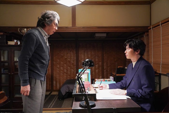 生瀬勝久、田中圭 (C)日本テレビ