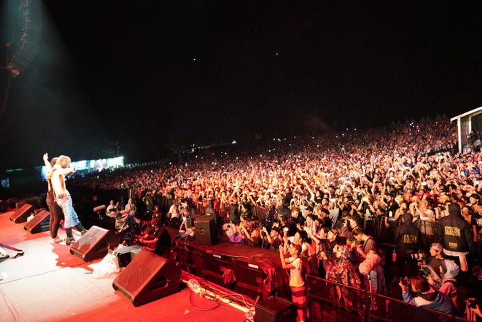 DJ Skrillex、YOSHIKI/「FUJI ROCK FESTIVAL ’18」の様子(提供写真)