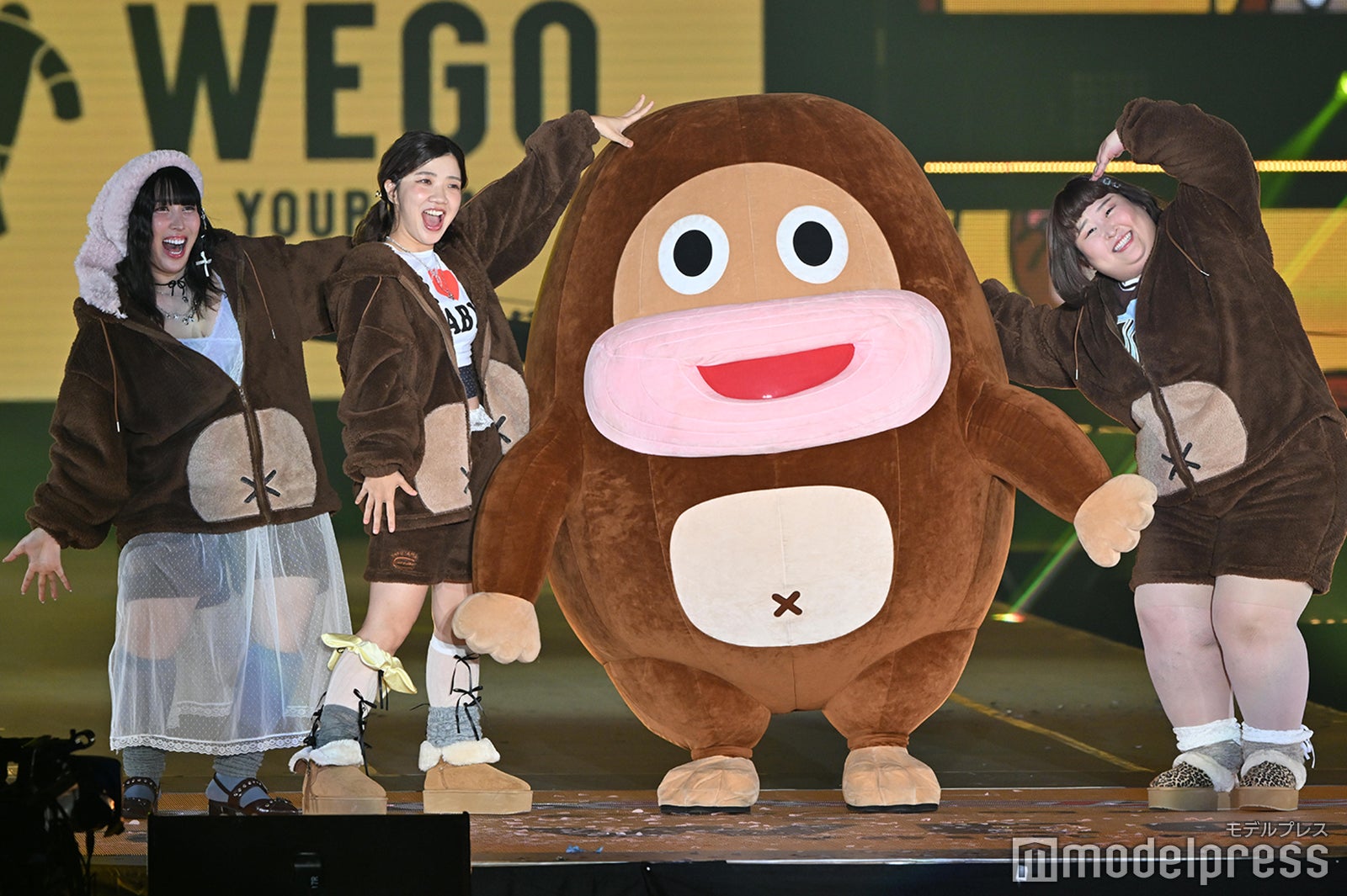 （C）モデルプレス