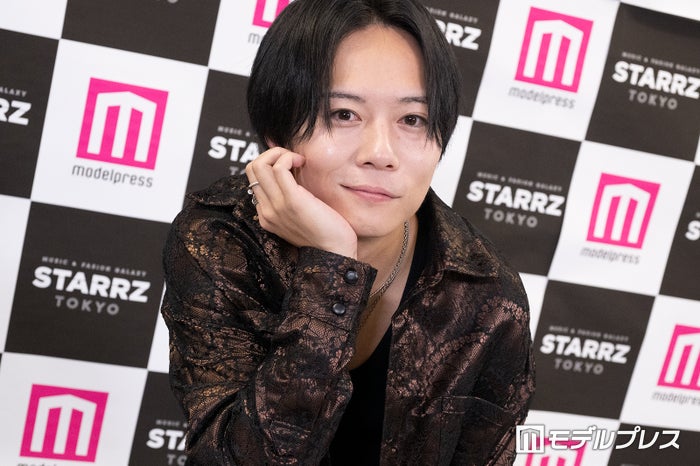 “熊本の彼氏”で話題・杉本琢弥、10年かけて掴んだバズの裏に隠された努力 動画ネタの考え方語る「シャワーを浴びながら」【STARRZ TOKYO】