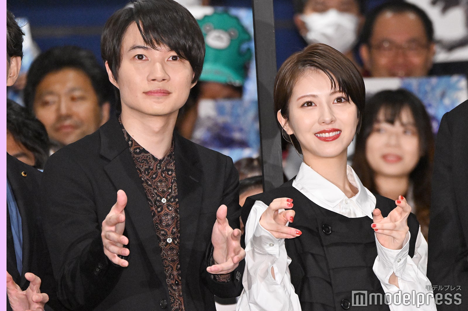 神木隆之介、浜辺美波（C）モデルプレス