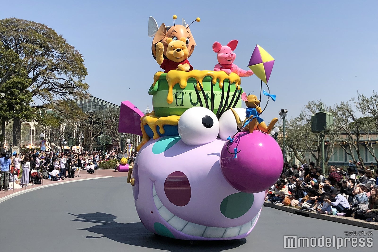 プーさん、ピグレット／パレード「ドリーミング・アップ！」（C）モデルプレス（C）Disney