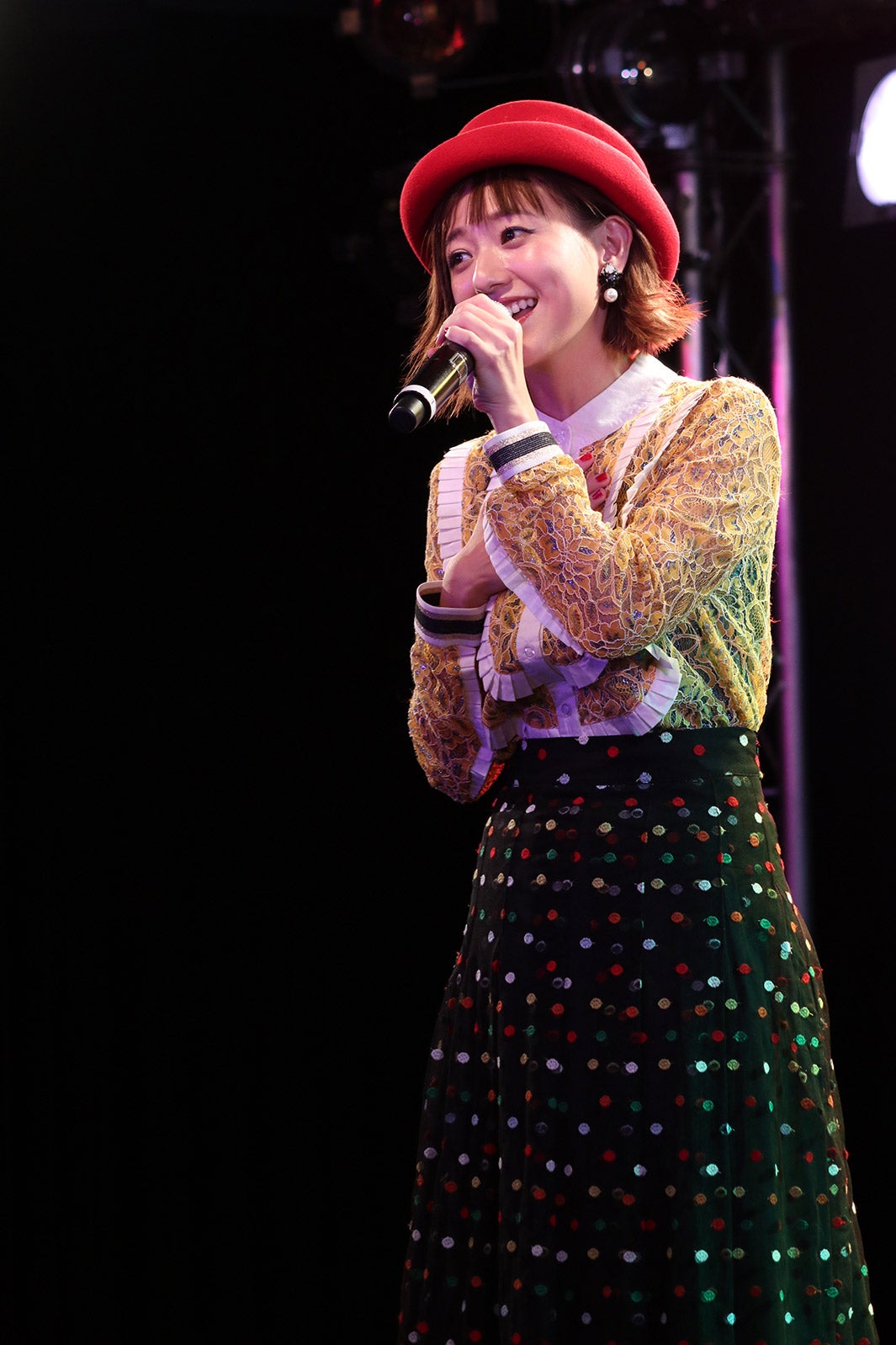 伊藤千晃、サプライズ発表にファン歓喜