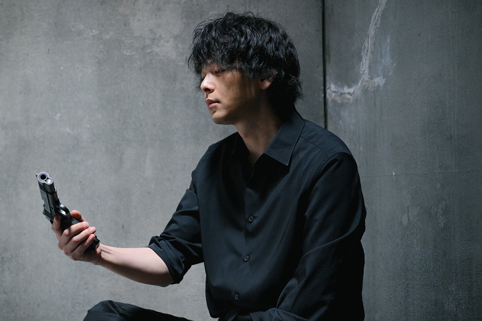 中村倫也「DOPE 麻薬取締部特捜課」第7話（C）TBS