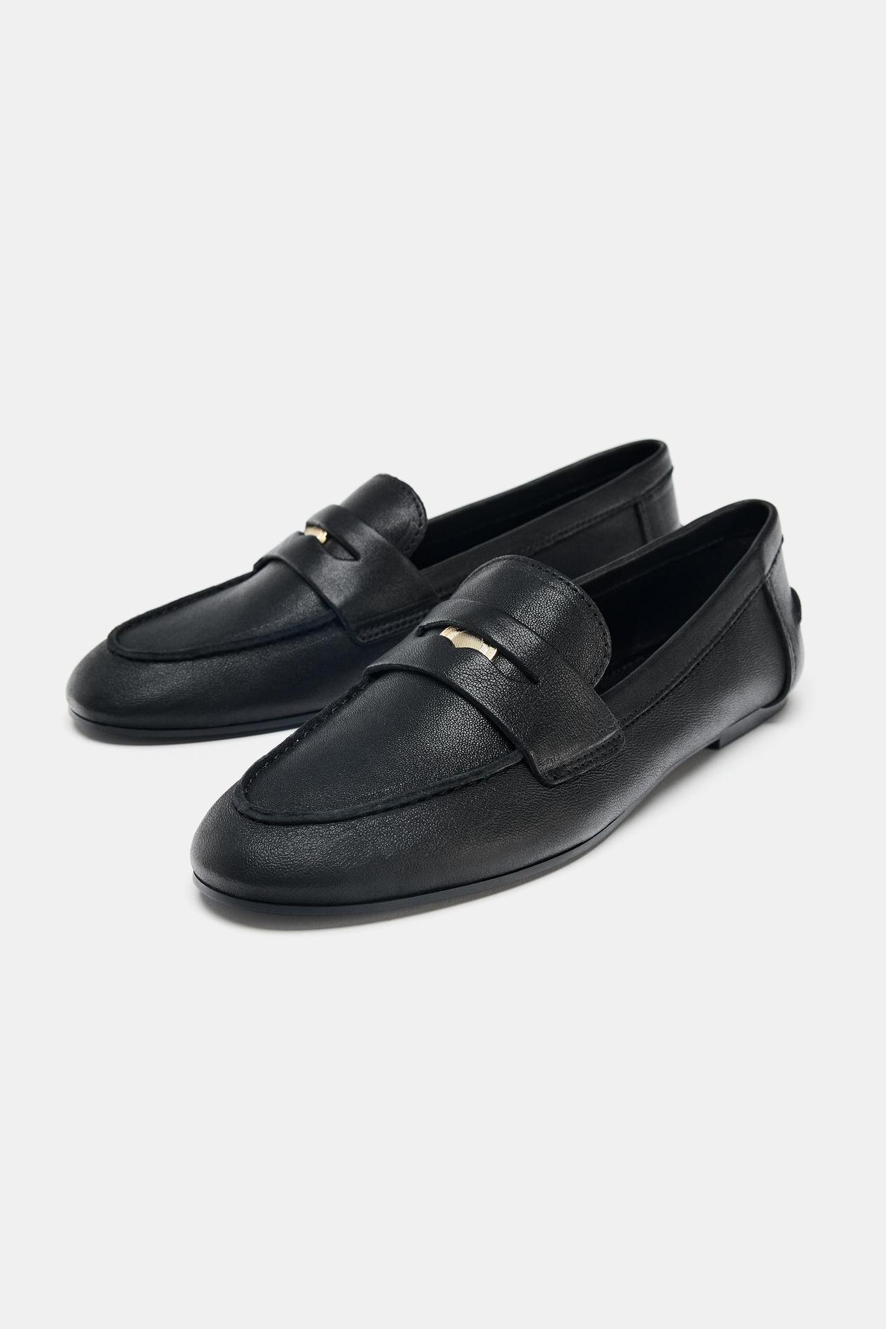ZARAブラック モカシンデッキシューズ ZARAブラック モカシンデッキシューズ LEATHER DECK SHOES - Black