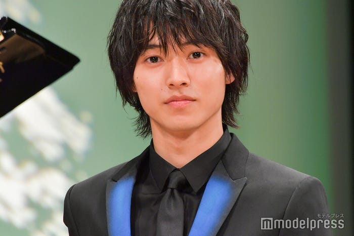 山崎賢人 (C)モデルプレス