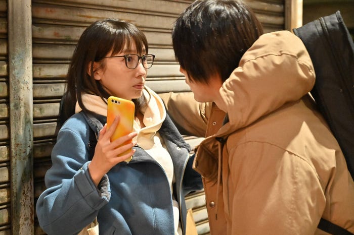 波瑠、中川大志/「G線上のあなたと私」第3話より(C)TBS