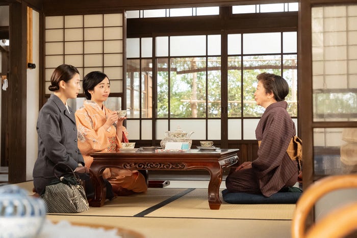伊藤沙莉、森田望智、田中真弓「虎に翼」第33話(C)NHK