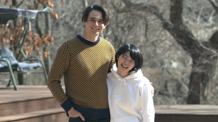 岡本至恩、佐藤つば冴「TERRACE HOUSE OPENING NEW DOORS」(C)フジテレビ/イースト・エンタテインメント