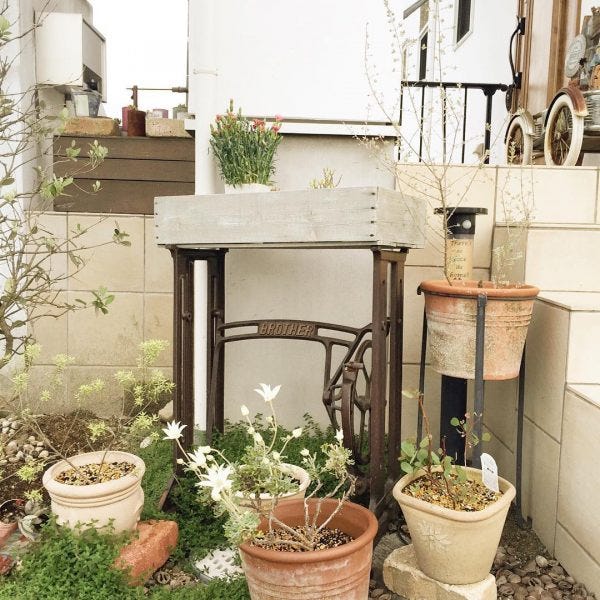 おしゃれな玄関前特集 ただいま と気持ちよく言える素敵な飾り付けをご紹介 モデルプレス