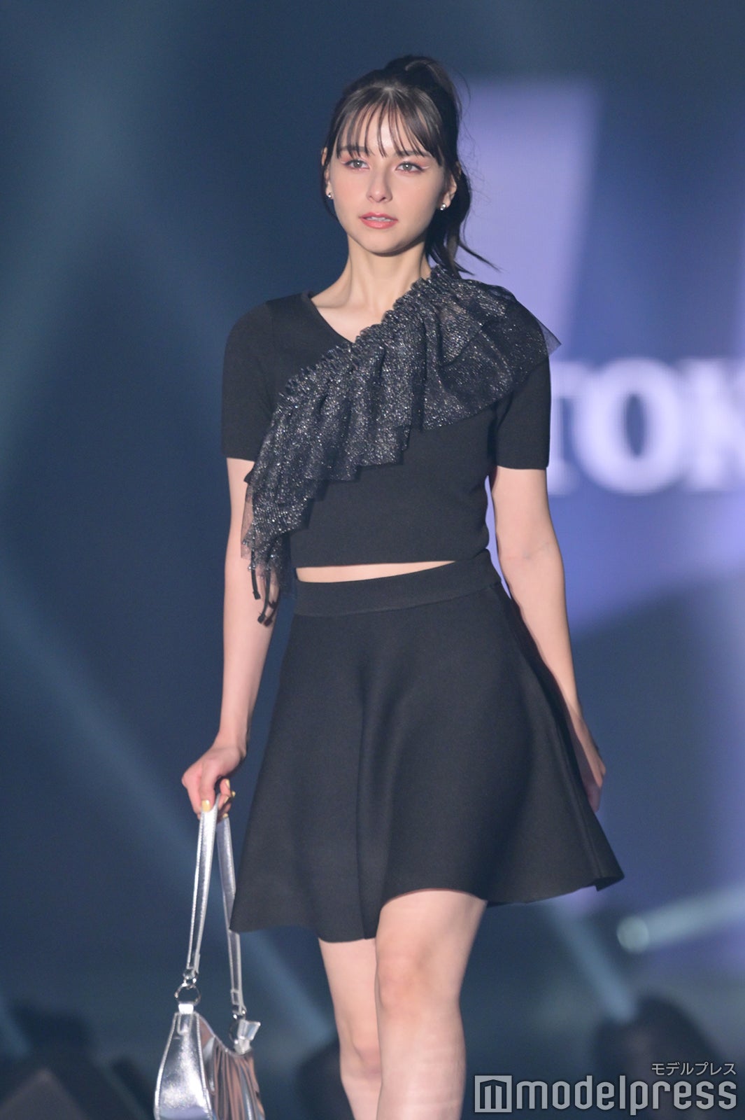 （C）モデルプレス