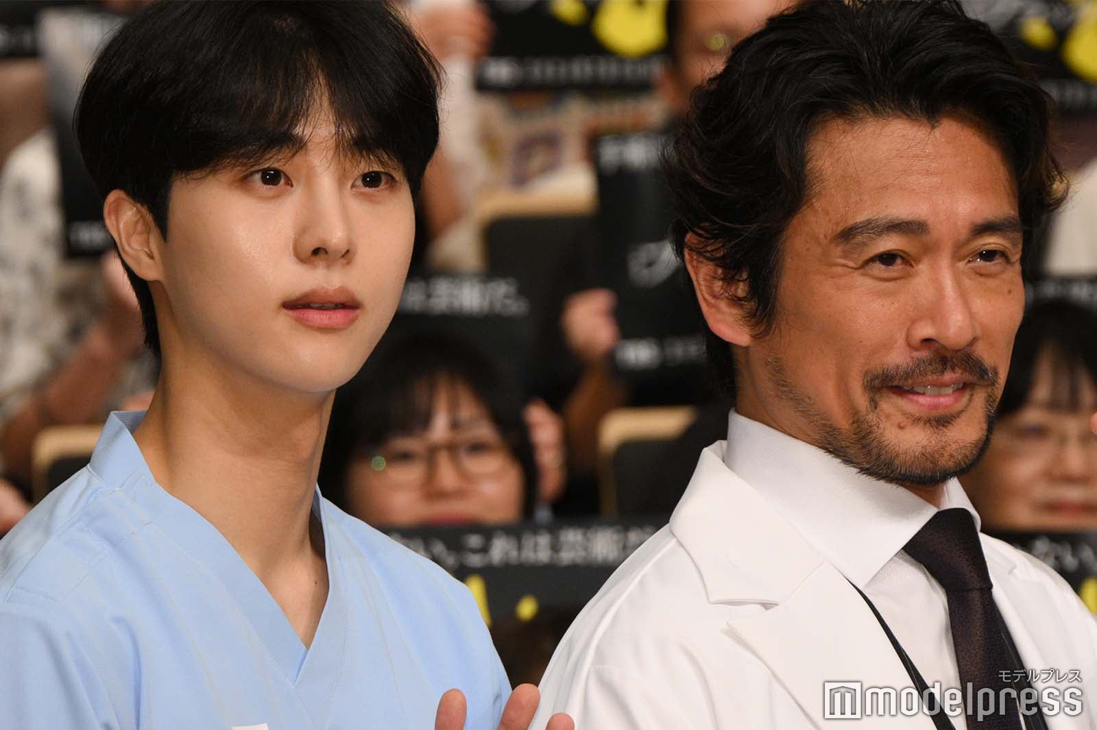 キム・ムジュン、内野聖陽（C）モデルプレス