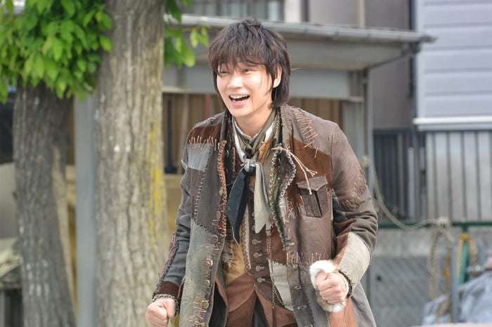 綾野剛のかわいさを選りすぐり ファンが最後まで耐久できるか心配 な動画公開 モデルプレス 綾野剛のかわいさを選りすぐり ファンが最後まで耐久できるか心配 な動画公開 モデルプレス