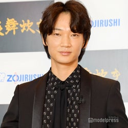 綾野剛 役者生命を賭けた 炎 との撮影 大胆に攻めることができた モデルプレス