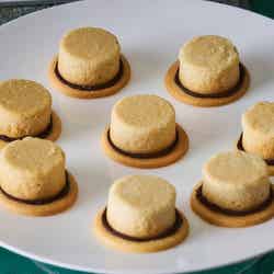 【黄昏】帽子仕立てのケーキ/画像提供:HMJ