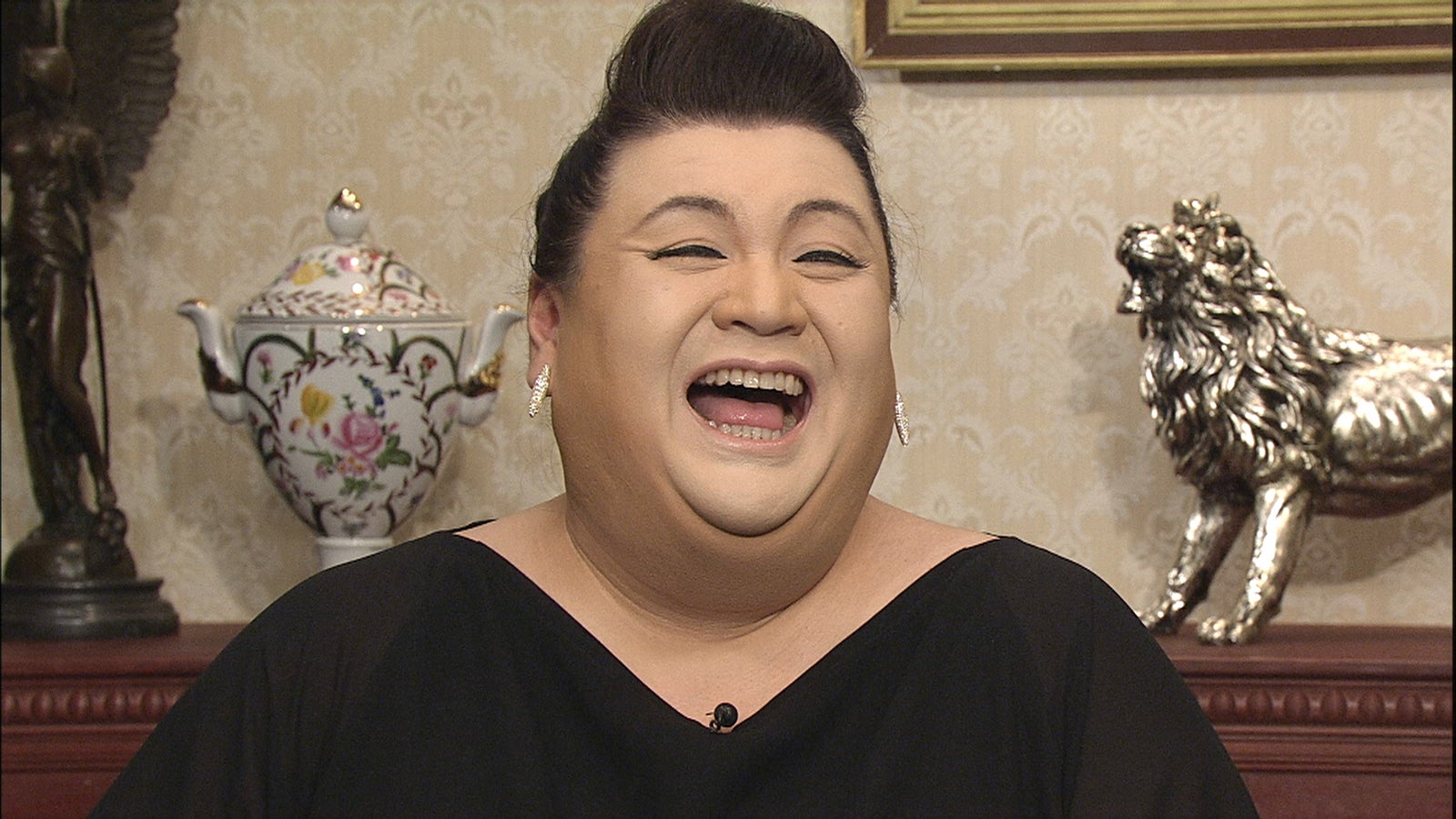 マツコ・デラックス、博多美人に「エロい焼肉の食べ方」を要求