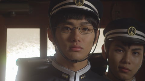 サンスポ号外非売品＆限定品！映画『帝一の國』主演：菅田将暉 Amazon.co.jp: サンスポ号外＆限定品！映画『帝一の國』主演