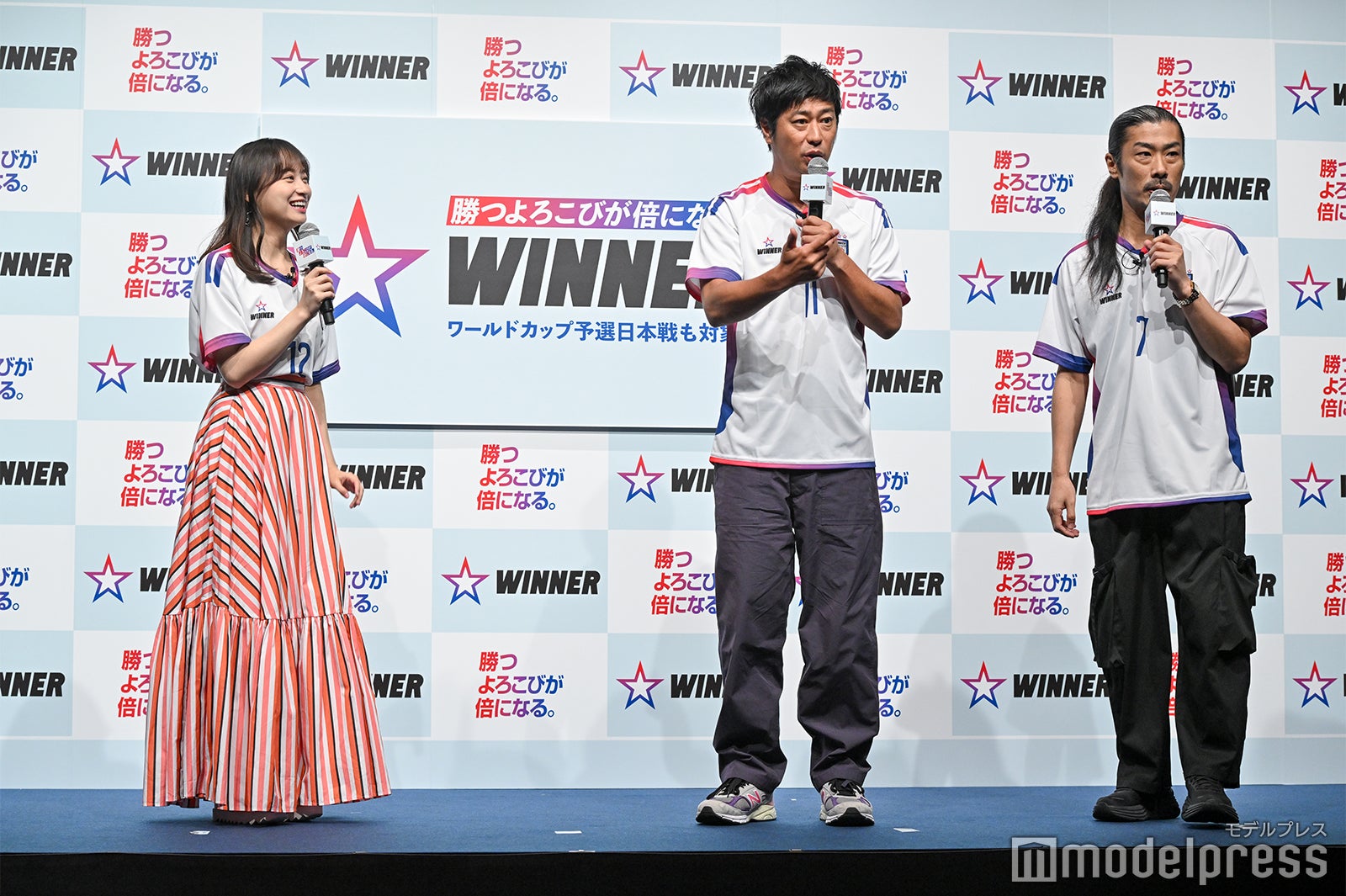 影山優佳、尾形貴弘、菅良太郎（C）モデルプレス