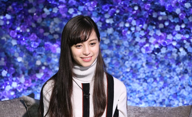 中条あやみ 10年ぶりの再会に涙 父の実家イギリスを訪問 女子旅プレス 中条あやみ 10年ぶりの再会に涙 父の実家イギリスを訪問 女子旅プレス