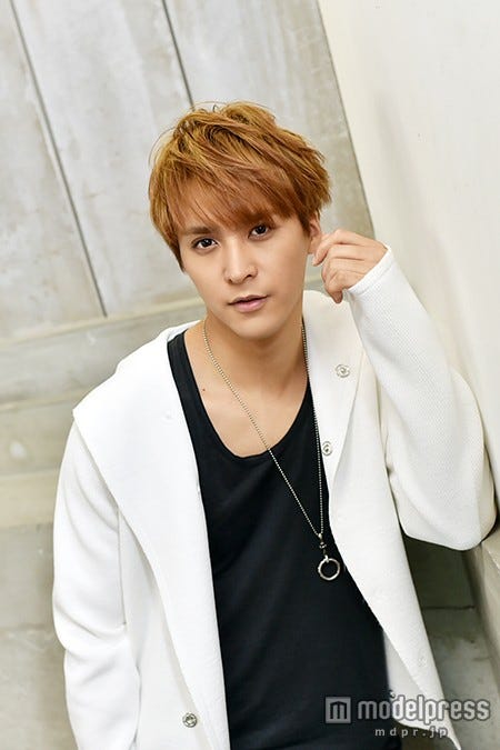 東雲 DONG WOON from BEAST