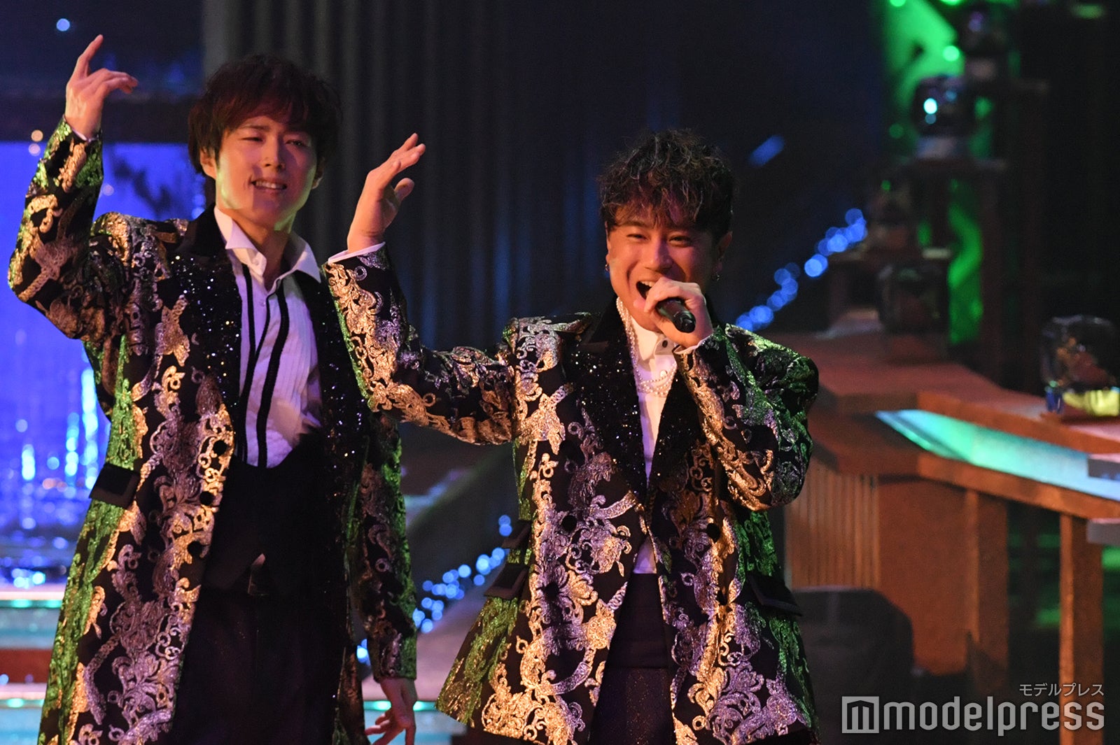 （C）モデルプレス