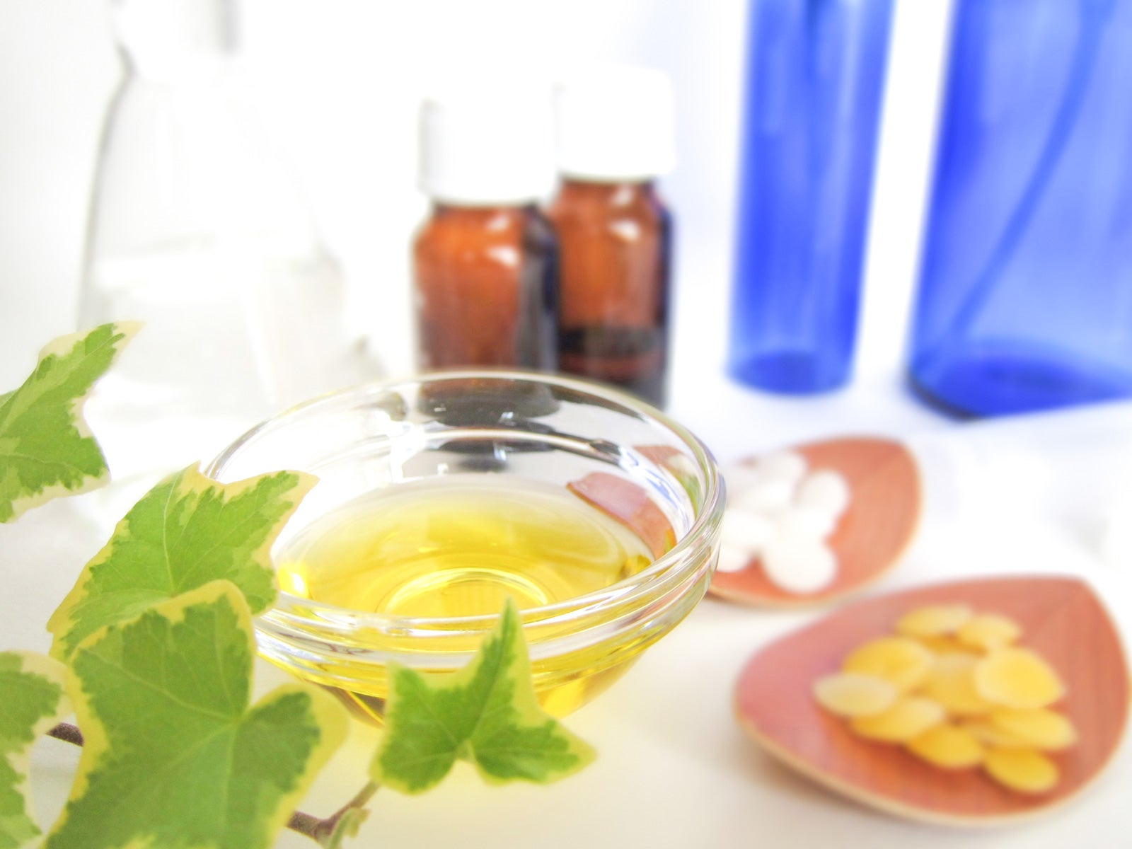 ホホバオイル：ケア、保湿