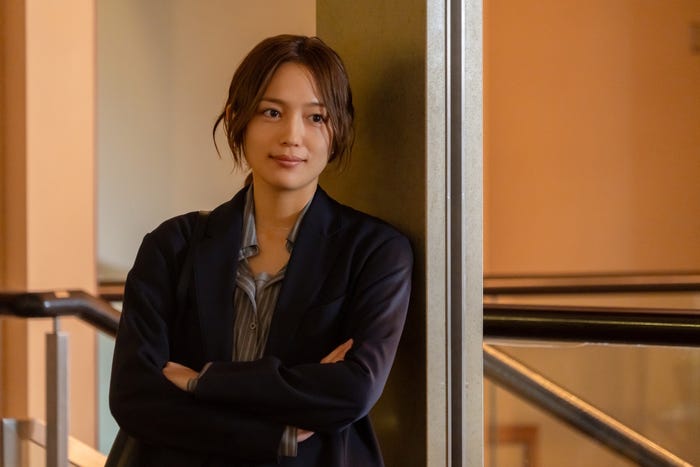 川口春奈「スキャンダルイブ」第1話より(C)AbemaTV,Inc.