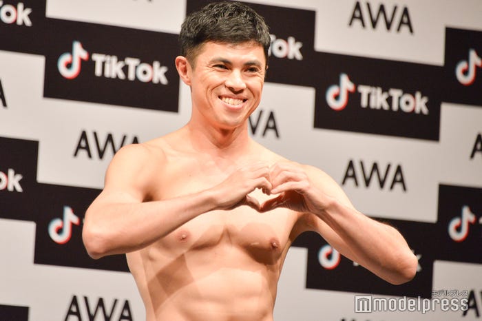 小島よしお (C)モデルプレス