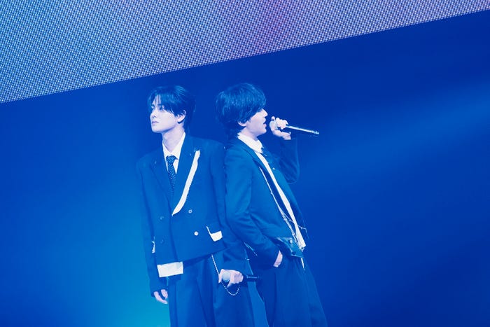 前田大輔、西山智樹/FIRST FANMEETING「TAG SEARCH - 0 to BRAND -」の様子/撮影:林将平 写真提供:ホリプロ