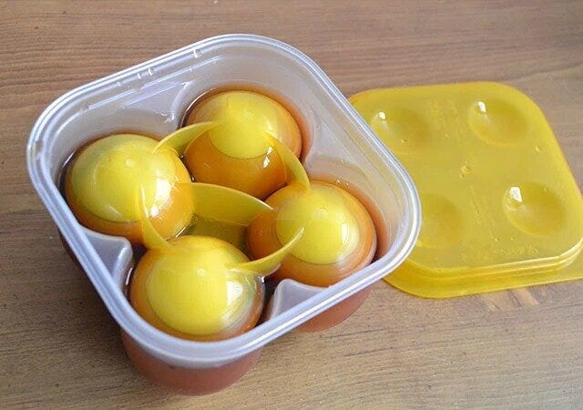 ダイソーの味付けたまごメーカーはめんつゆを節約できる