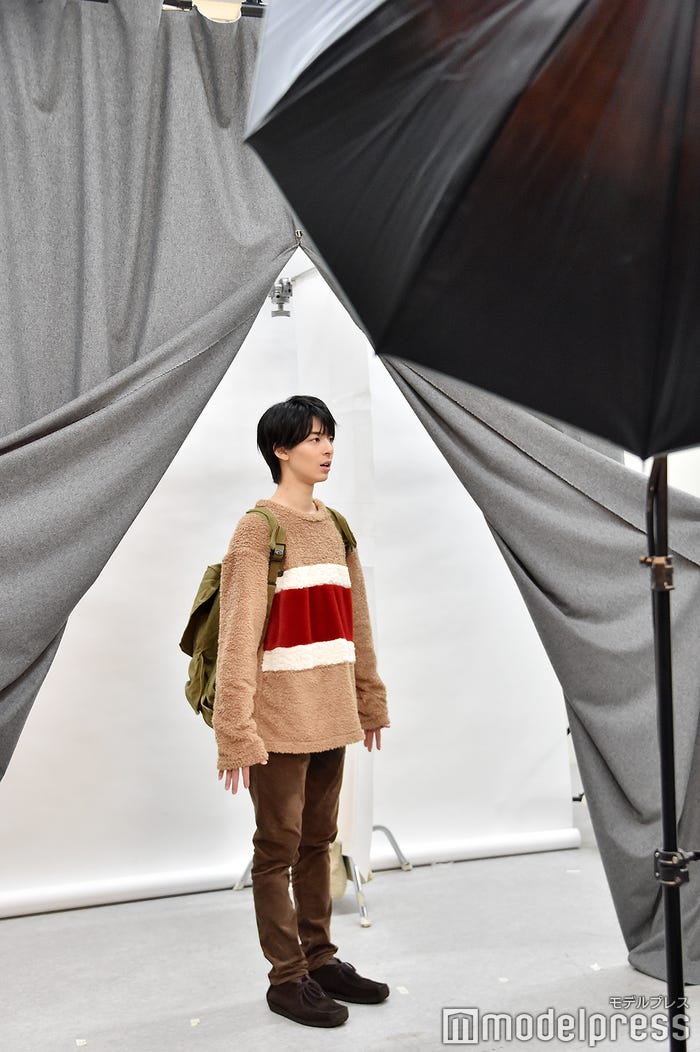 高杉真宙/「どーもくん」キービジュアル撮影メイキング(C)モデルプレス