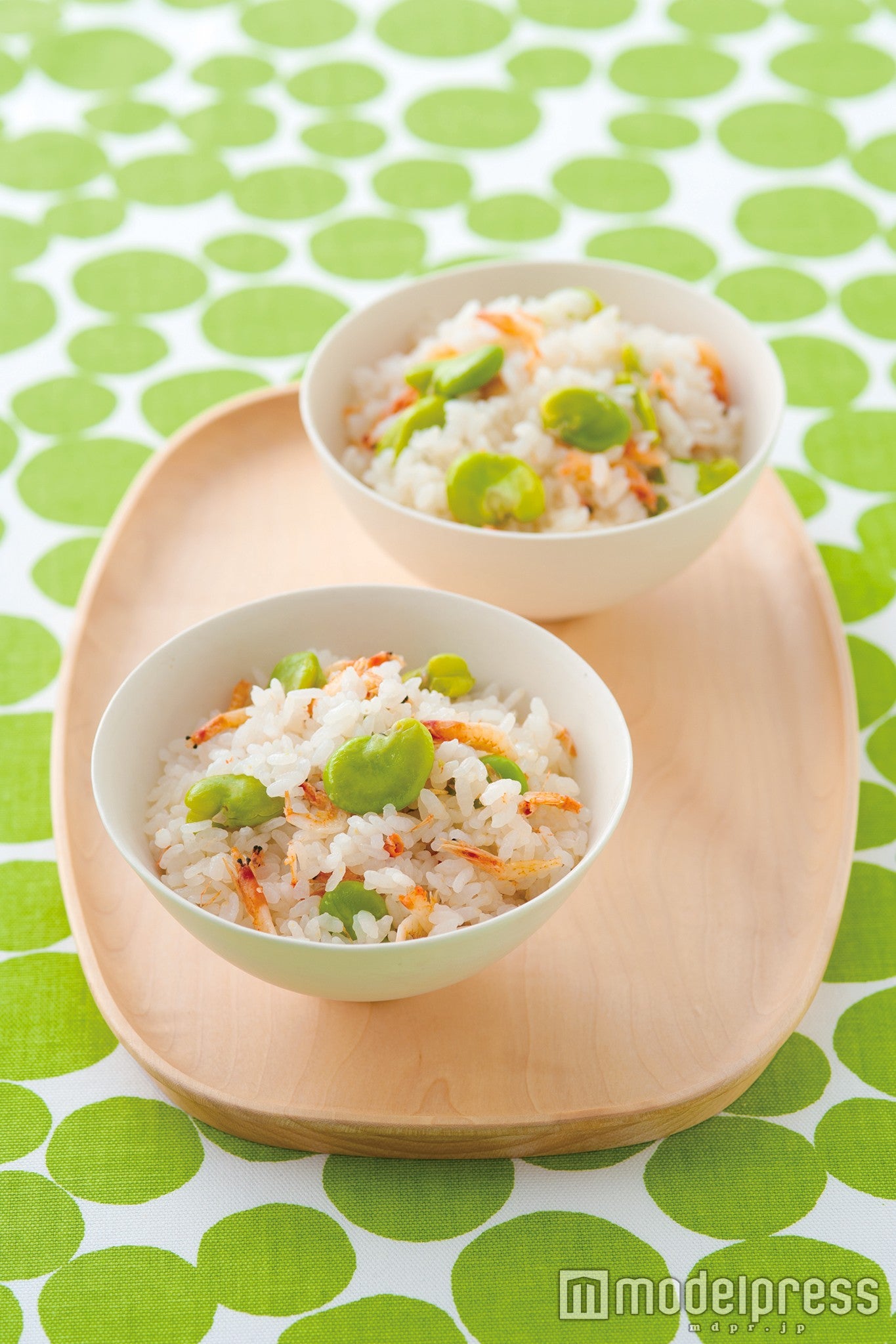 そら豆と桜エビの炊き込みご飯（画像提供：セブン＆アイ出版）