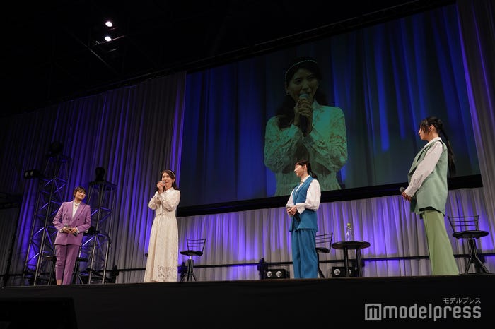 (左から)早見沙織、三石琴乃、井上麻里奈、佐倉綾音(C)モデルプレス